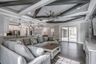 casa en Hometeam Construction Inc. por Hometeam Construction Inc.