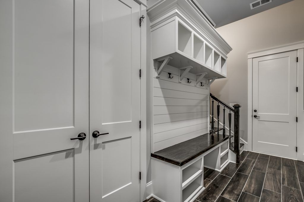 casa en Hometeam Construction Inc. por Hometeam Construction Inc.