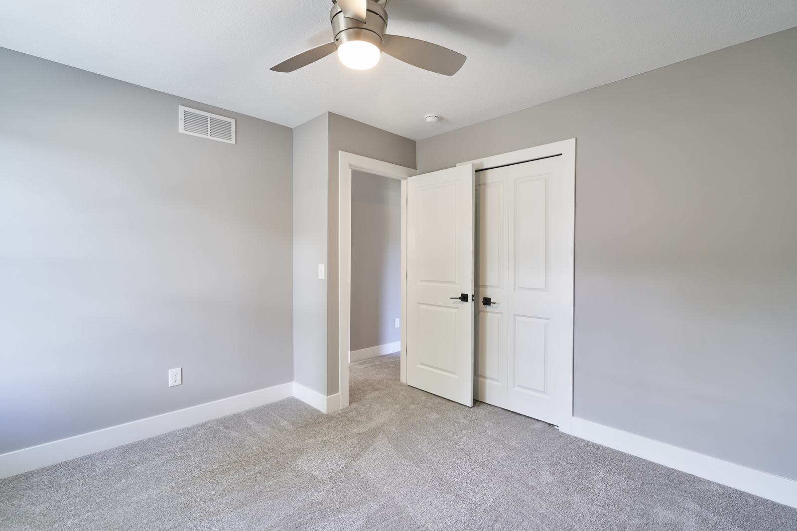 casa en Vincent Homes LLC por Vincent Homes LLC