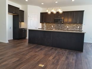 Maple Lawn por Hillcrest Builders en Ozaukee-Sheboygan Wisconsin