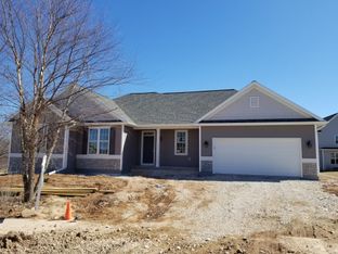 Maple Lawn por Hillcrest Builders en Ozaukee-Sheboygan Wisconsin