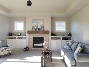 Kettle Moraine Highlands por Hillcrest Builders en Ozaukee-Sheboygan Wisconsin