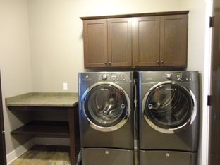 Edgemont Estates por Hillcrest Builders en Ozaukee-Sheboygan Wisconsin