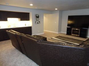 Windmor Subdivision por Hillcrest Builders en Ozaukee-Sheboygan Wisconsin