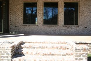 Hillcrest Trails por Newland Properties en Longview Texas
