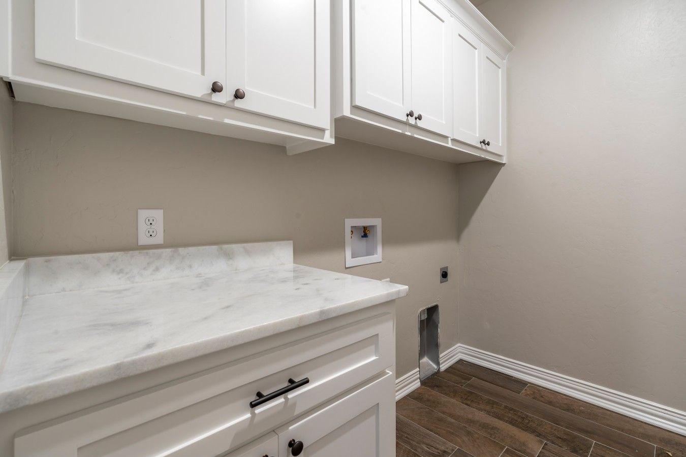 Saddle Brook - Hallsville, TX