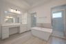 casa en Regents Court por Colina Homes