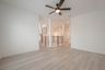 casa en Regents Court por Colina Homes