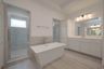 casa en Regents Court por Colina Homes