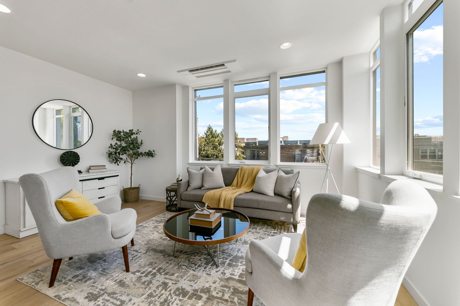 casa en Queen Anne (6th) por Mirra Homes, LLC