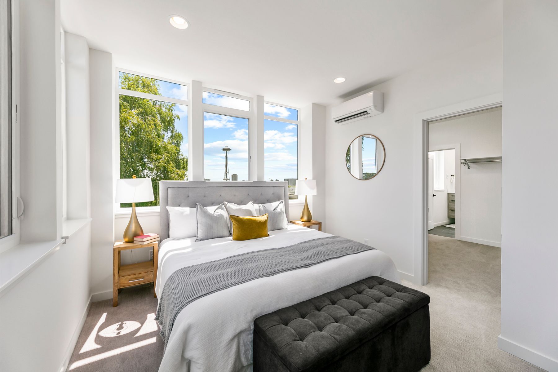 Queen Anne (6th) - Seattle, WA