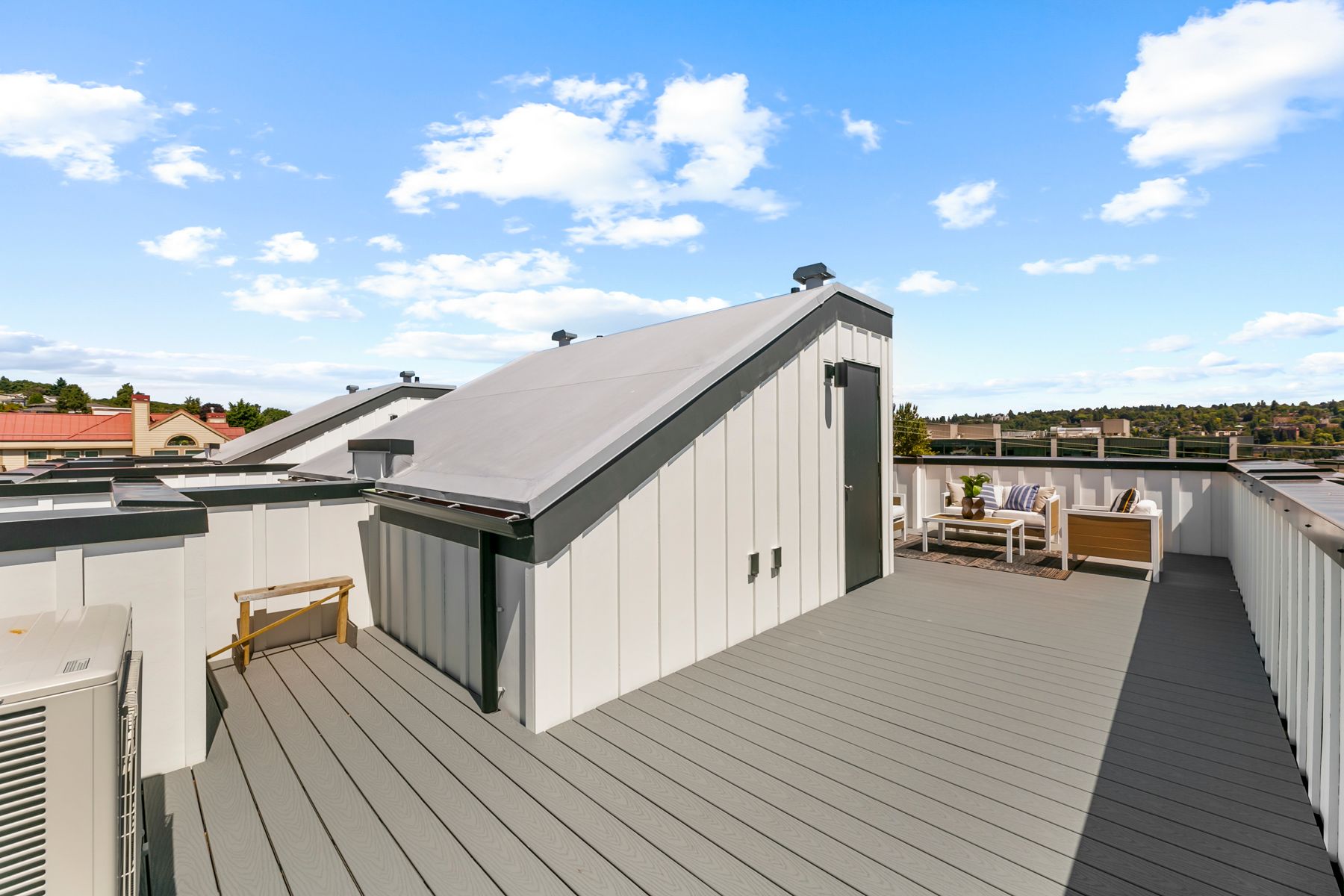 casa en Queen Anne (6th) por Mirra Homes, LLC