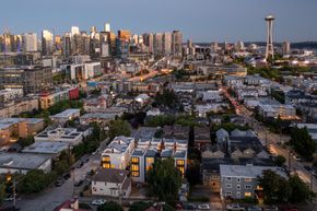 Queen Anne (6th) - Seattle, WA