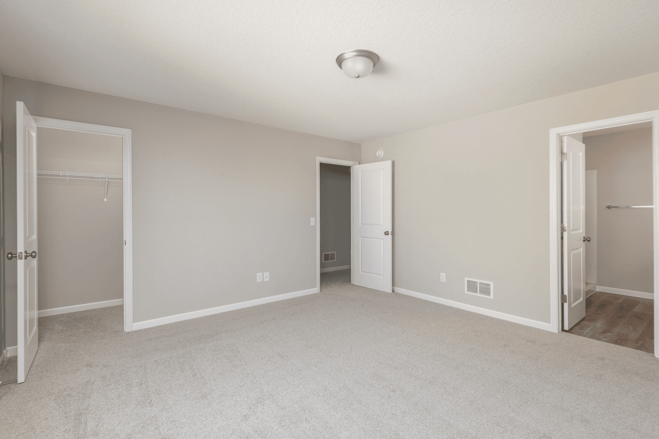 casa en Coldwater Crossing por LOOMIS HOMES