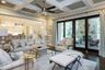 casa en Wardson Construction, Inc por Wardson Construction