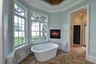casa en Konkal Custom Homes & Remodeling por KONKOL CUSTOM HOMES & REMODELING, LLC.