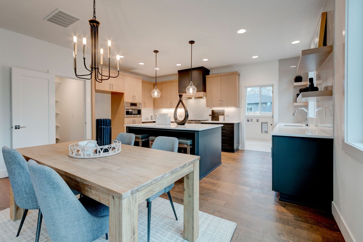 casa en Donna Park por JT Roth Construction, Inc.