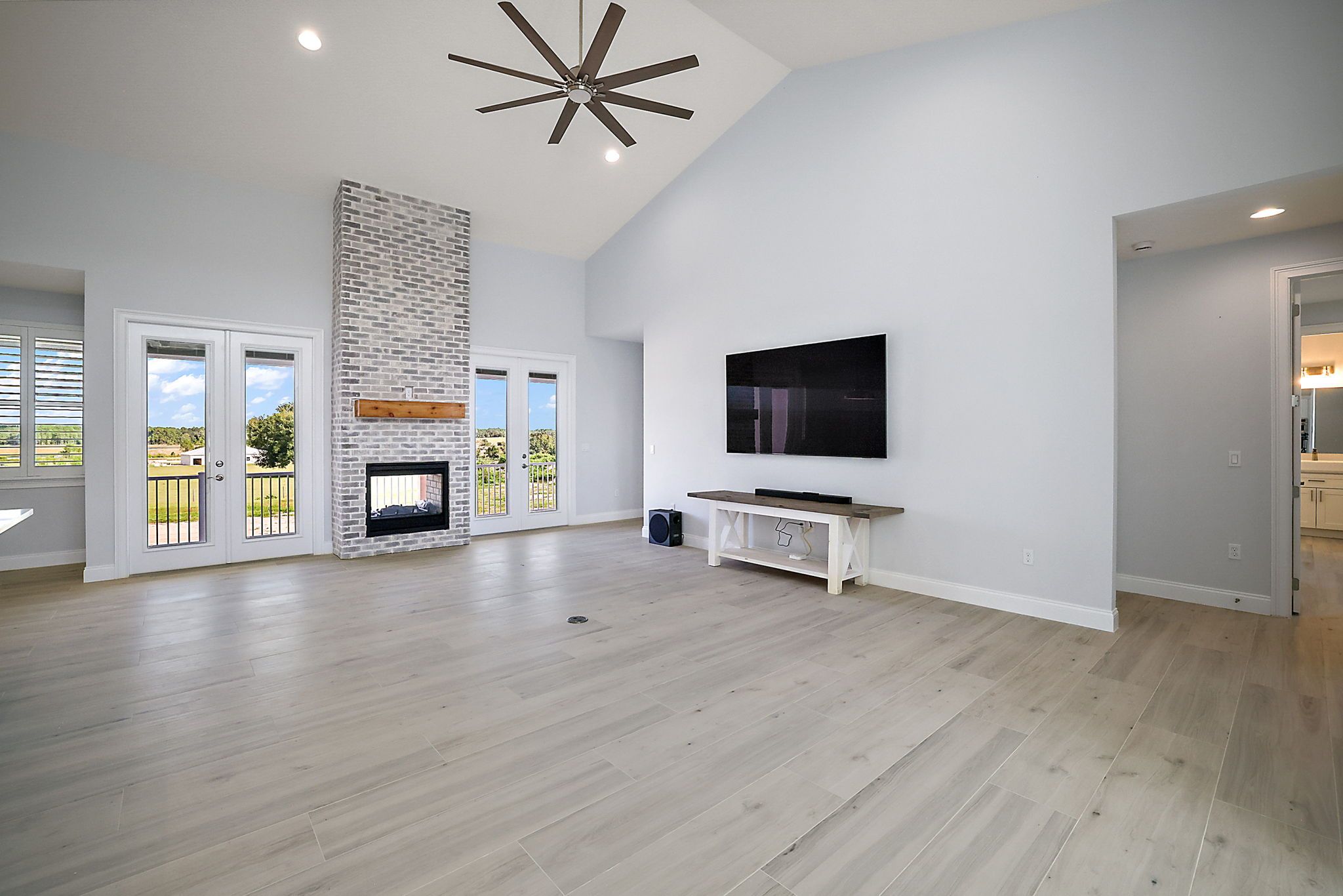 casa en Alex Custom Homes por Alex Custom Homes