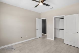 Manhattan Builders por Manhattan Builders en Corpus Christi Texas