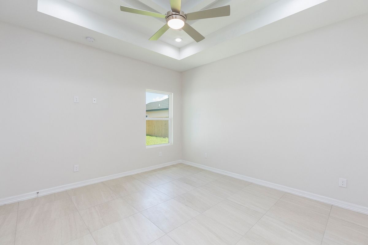 Dynasty Custom Homes por Dynasty Custom Homes en Rio Grande Valley Texas