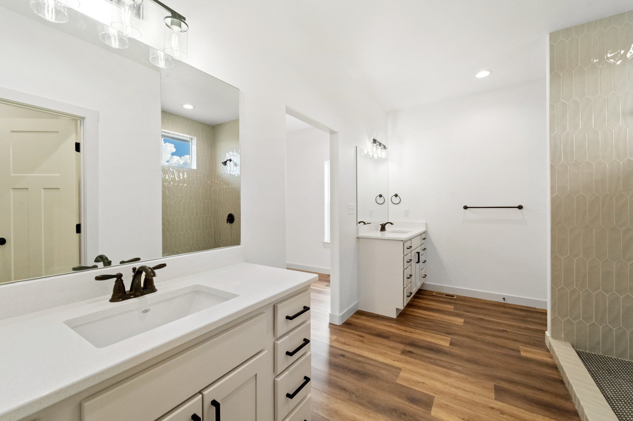 casa en Drop Tine Construction por Drop Tine Construction