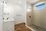 casa en Drop Tine Construction por Drop Tine Construction