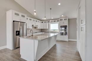 Beachside Custom Homes, LLC por Beachside Custom Homes, LLC en Jacksonville North Carolina