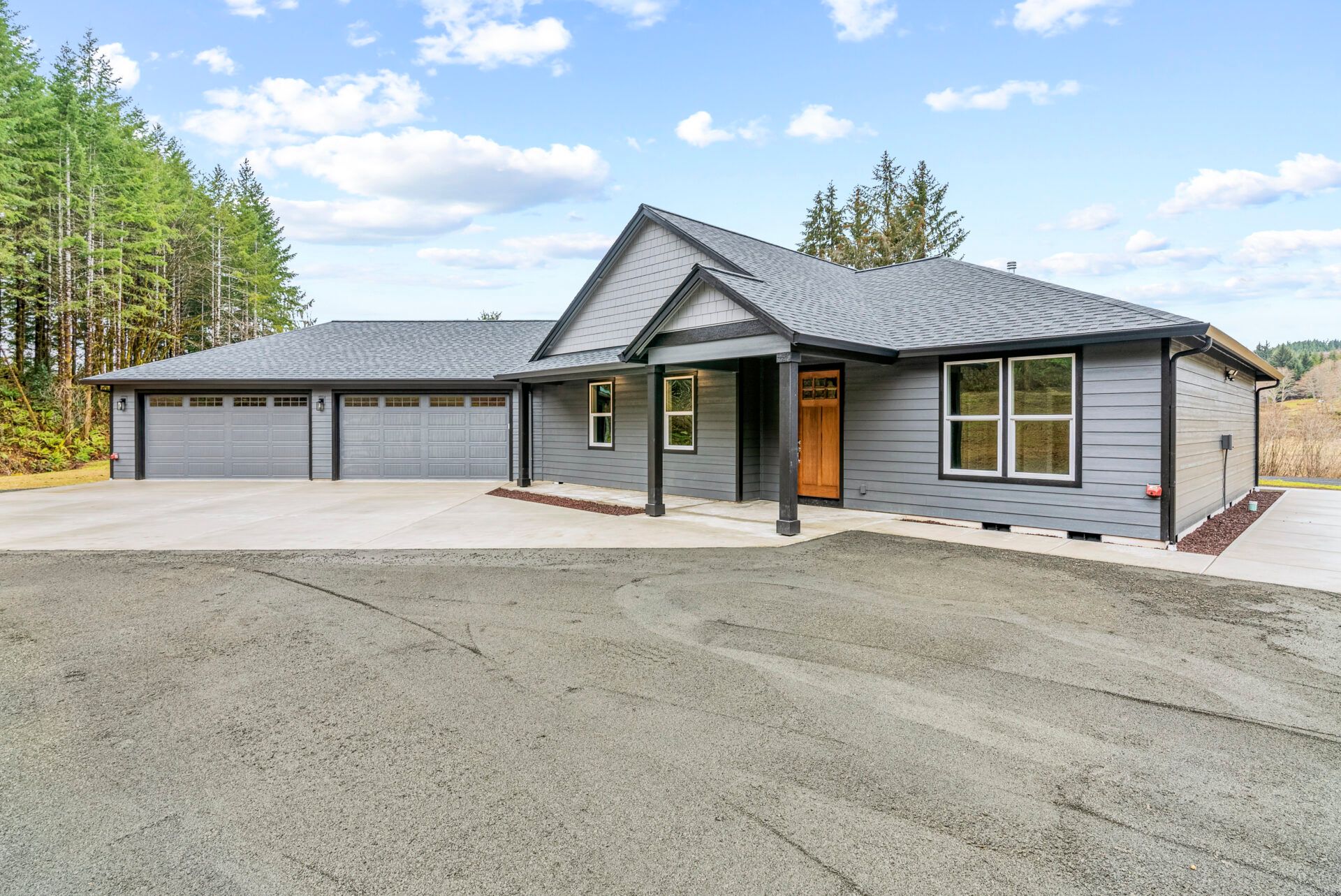casa en Newrock Homes Inc. por Newrock Homes Inc.