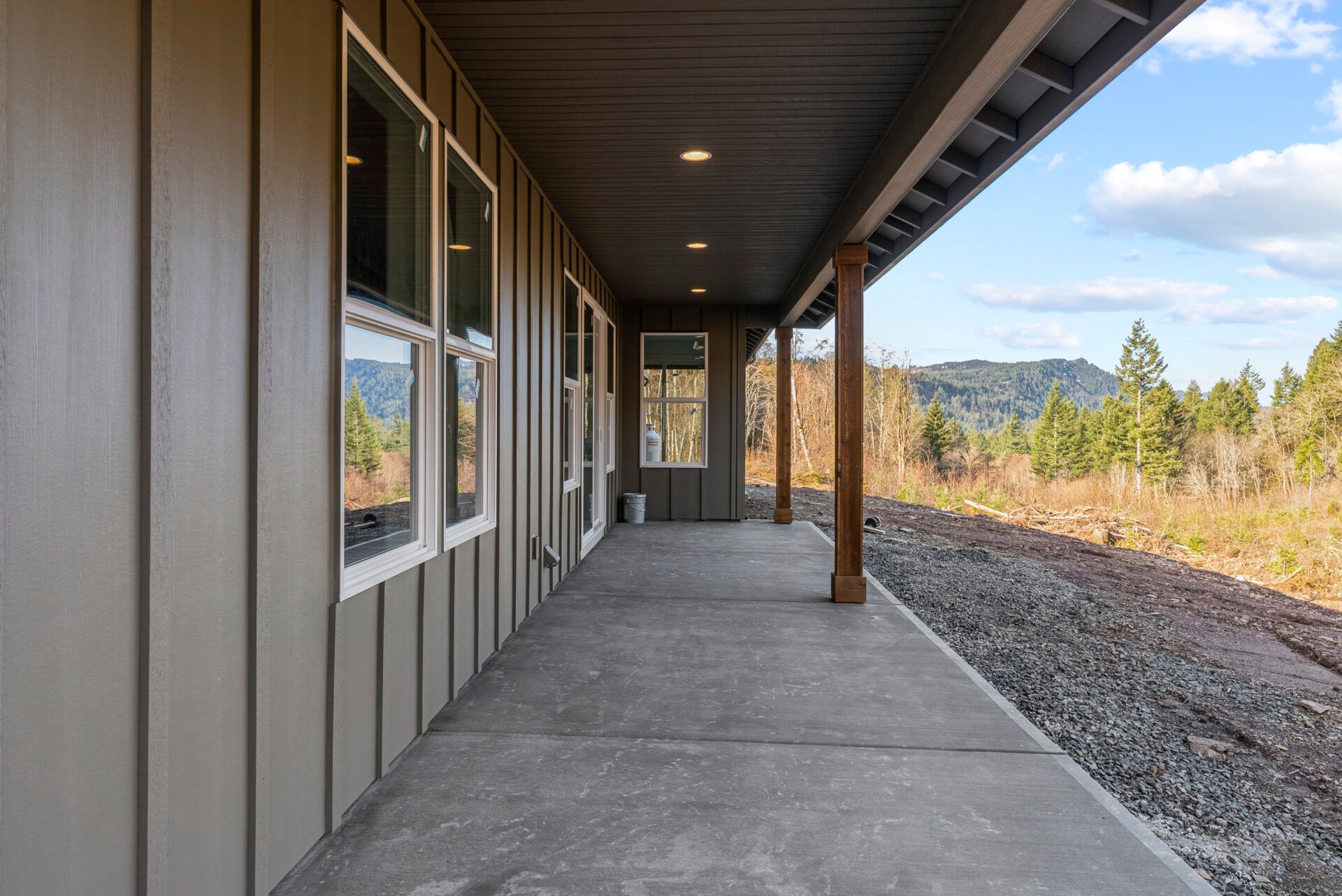 casa en Newrock Homes Inc. por Newrock Homes Inc.