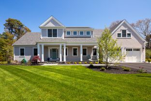Patriot Builders por Patriot Builders en Barnstable-Yarmouth Massachusetts