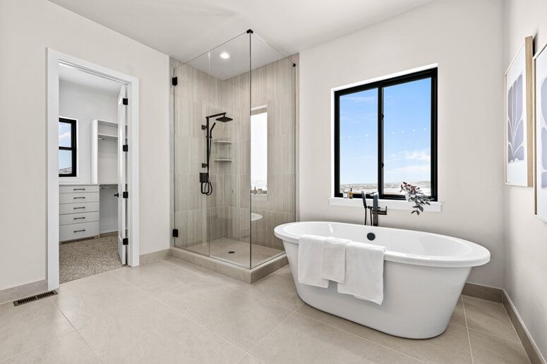 Celebrity Custom Homes - Lone Tree, CO