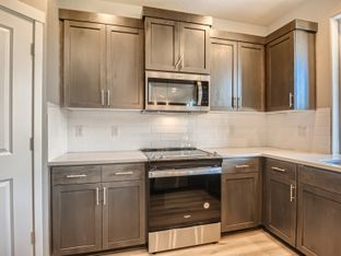 Luden Estates por Songbird Homes LLC en Portland-Vancouver Washington