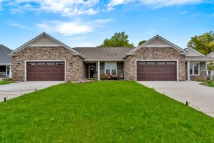 Western Hills West por Stepping Stone Homes en Milwaukee-Waukesha Wisconsin