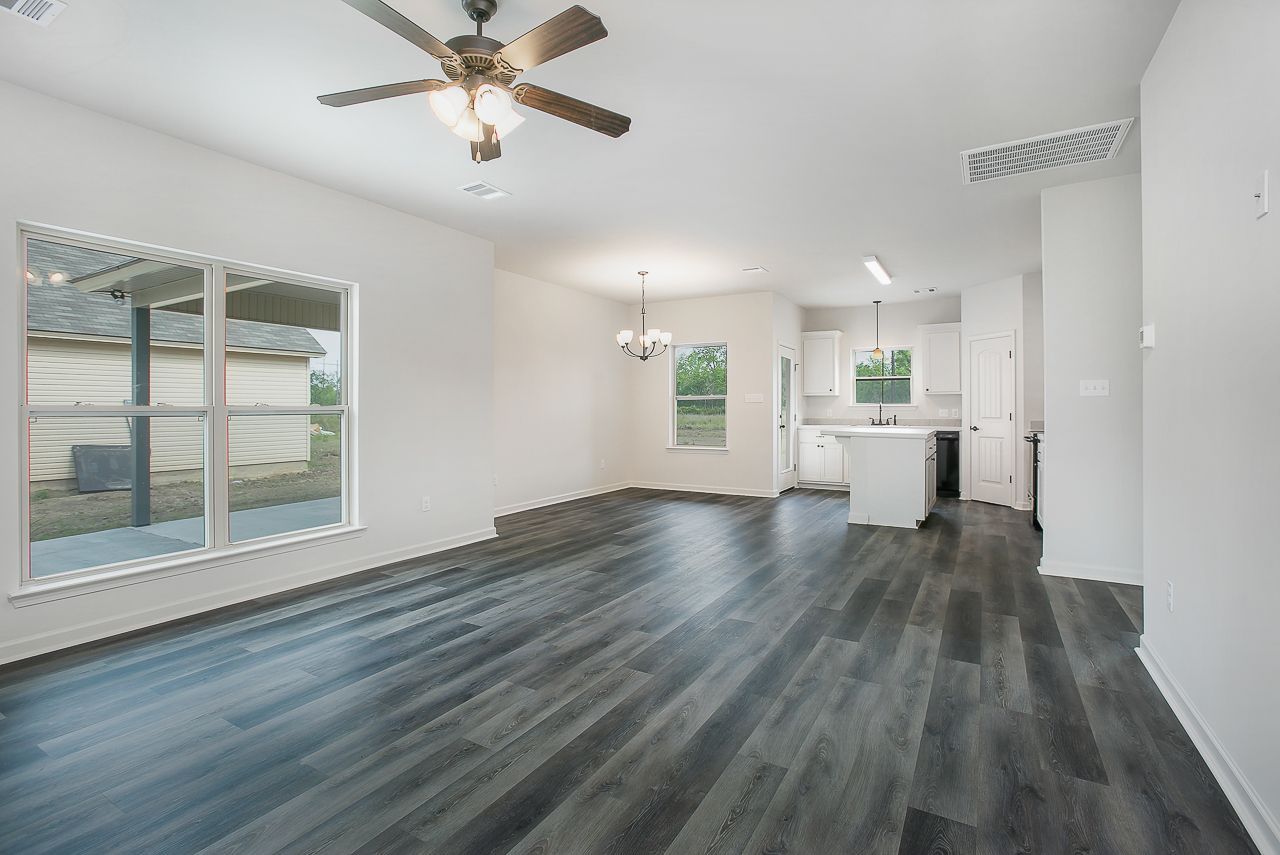 Red Hat Road por Willie And Willie en Baton Rouge Louisiana