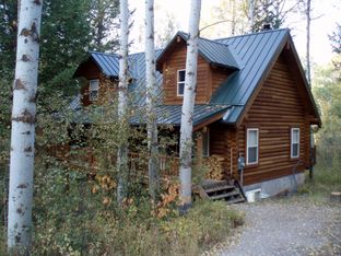 Pine Hollow - Bear River Country Log Homes: Hyde Park, Utah - Bear River Country Log Homes
