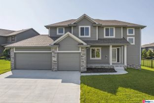 Sumtur Crossing por Aurora Home Builders en Omaha Nebraska