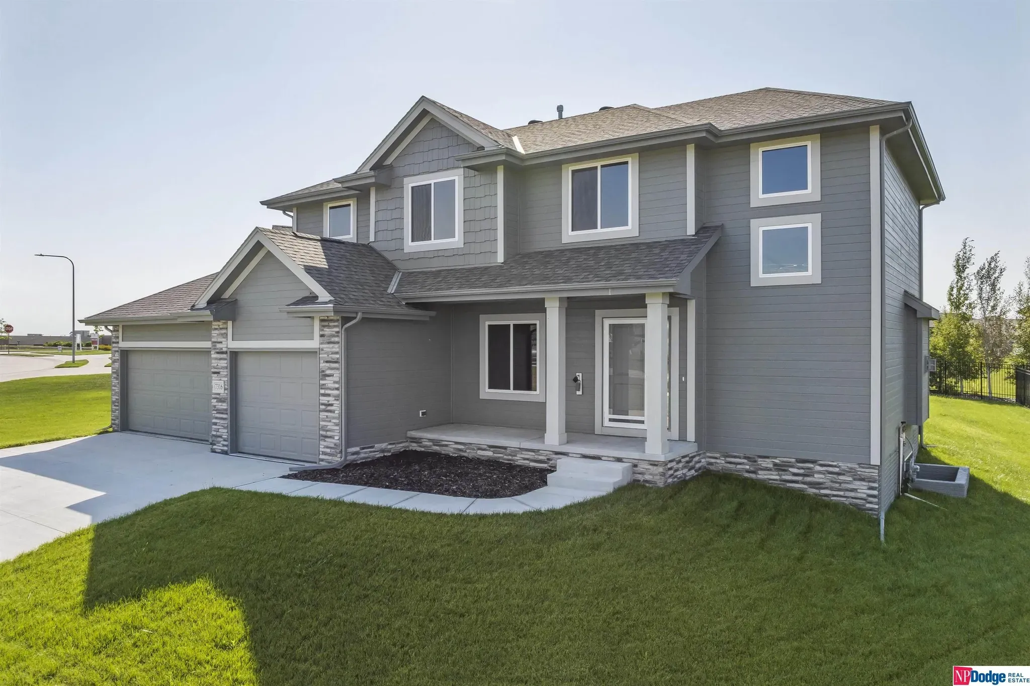 Sumtur Crossing - Papillion, NE