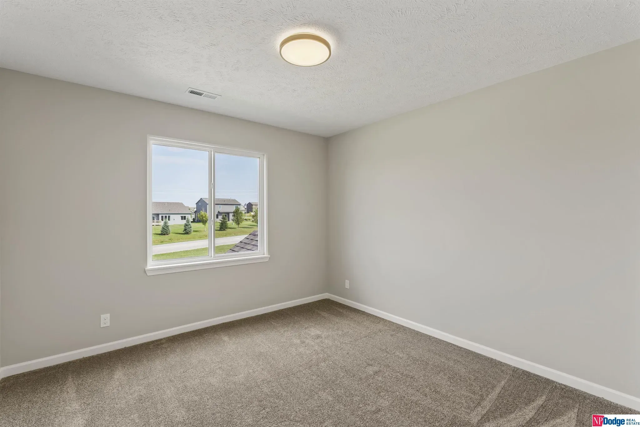 Sumtur Crossing - Papillion, NE