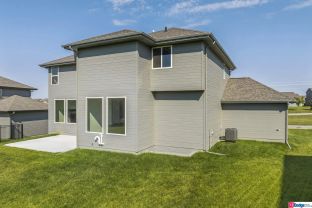 Sumtur Crossing por Aurora Home Builders en Omaha Nebraska