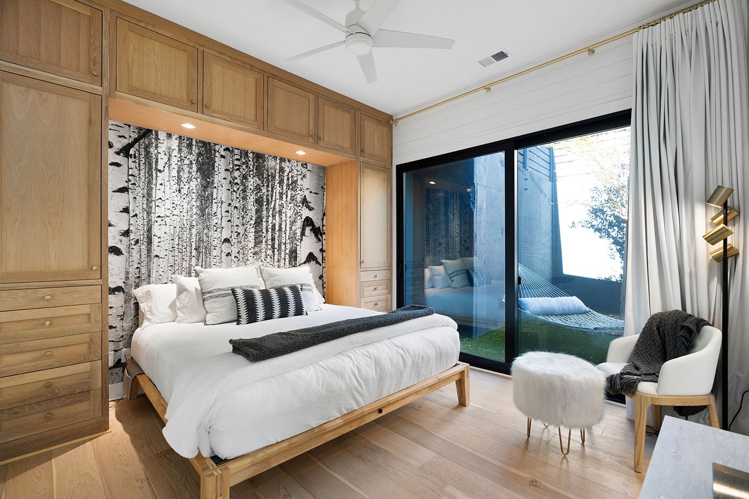 casa en Waterview Townhomes Of Lake Arrowhead por Rezide Properties