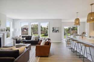 The Edge At Eastbrooke por Stonegate Builders en Minneapolis-St. Paul Minnesota