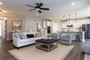 Strawberry Landing por Etheridge Construction en Norfolk-Newport News Virginia