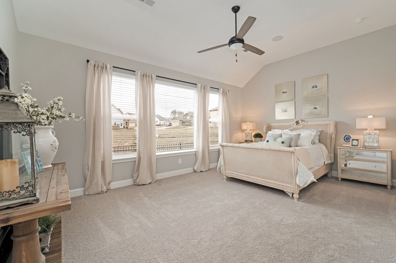 1165 Cotillion Dr. Murfreesboro, TN 37128