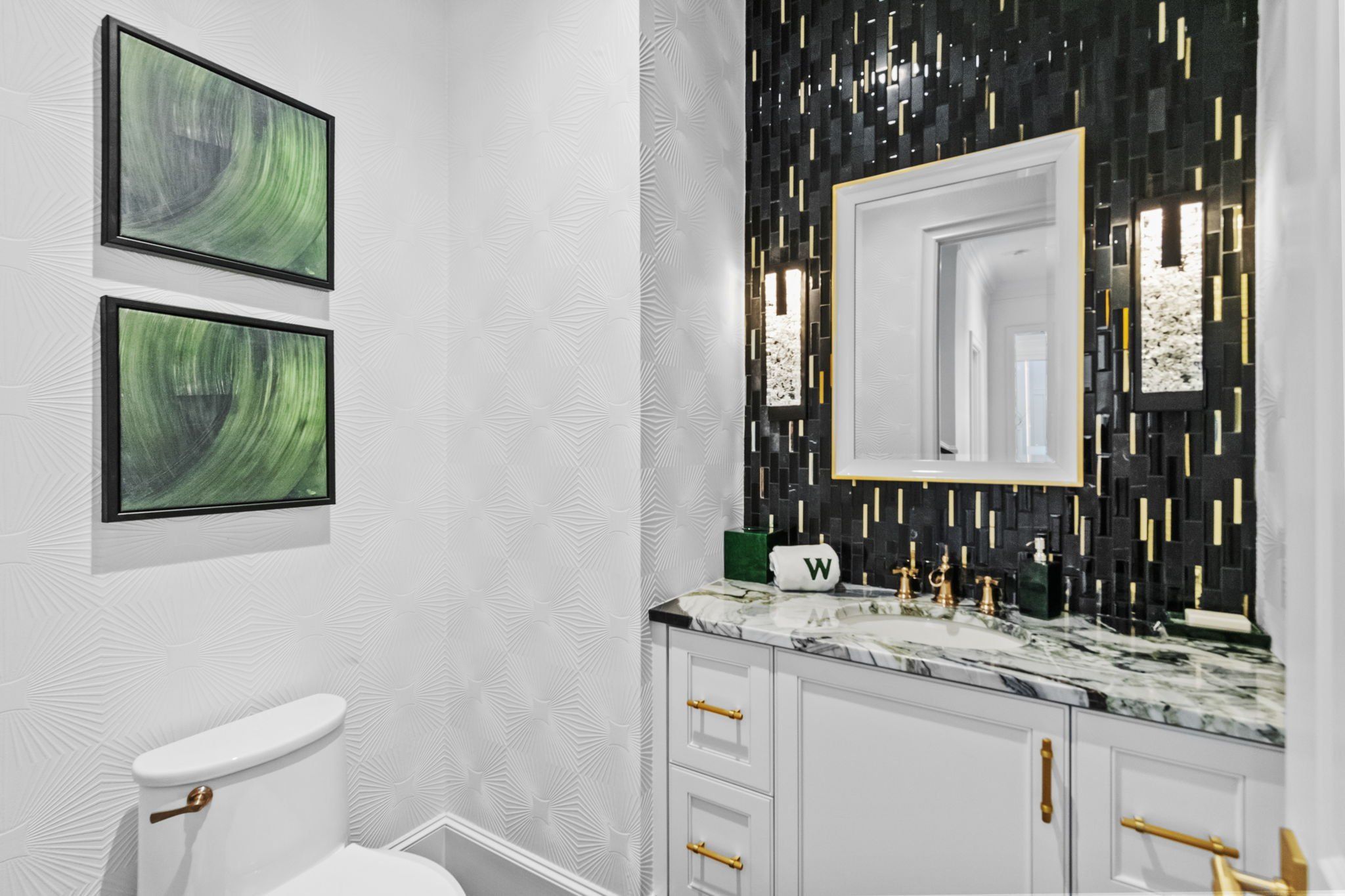 casa en WillowTree LLC por WillowTree LLC