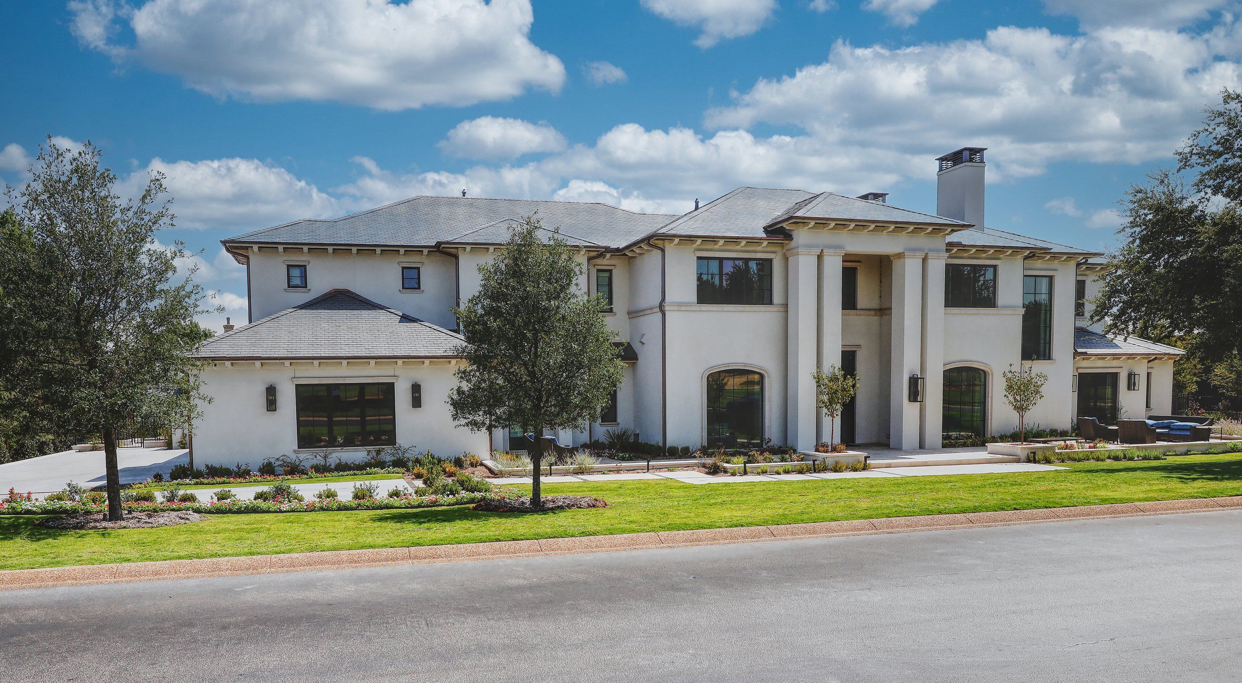 casa en WillowTree LLC por WillowTree LLC
