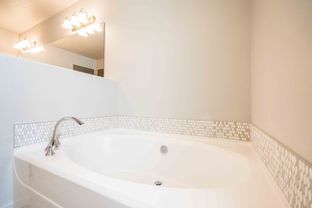Muirfield - Barker Cove: Spokane Valley, Washington - Viking Construction