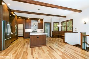 Terry Knutsen Home Builder, Inc. por Terry Knutsen Home Builder, Inc. en Davenport-Moline Iowa