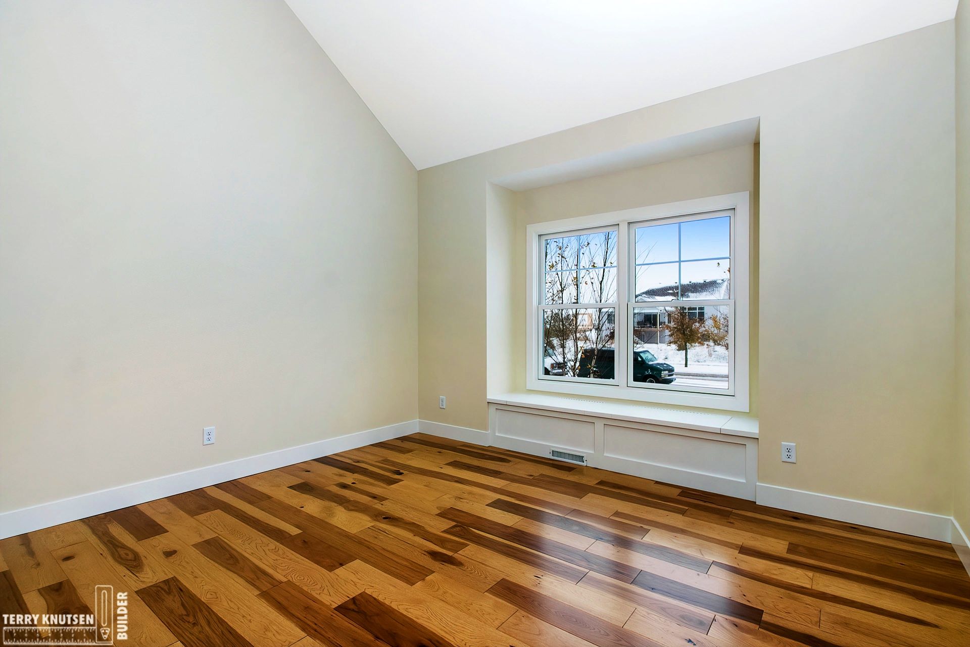 Terry Knutsen Home Builder, Inc. por Terry Knutsen Home Builder, Inc. en Davenport-Moline Iowa