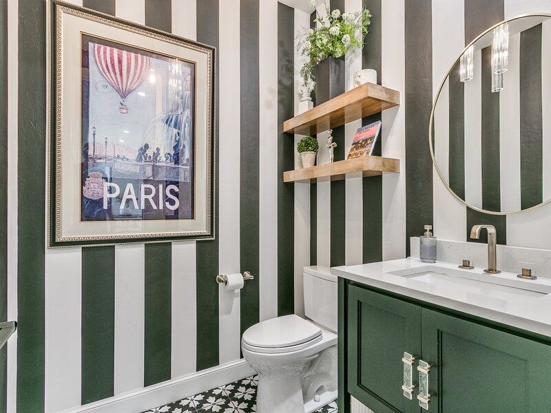 League Custom Homes Inc - Mustang, OK