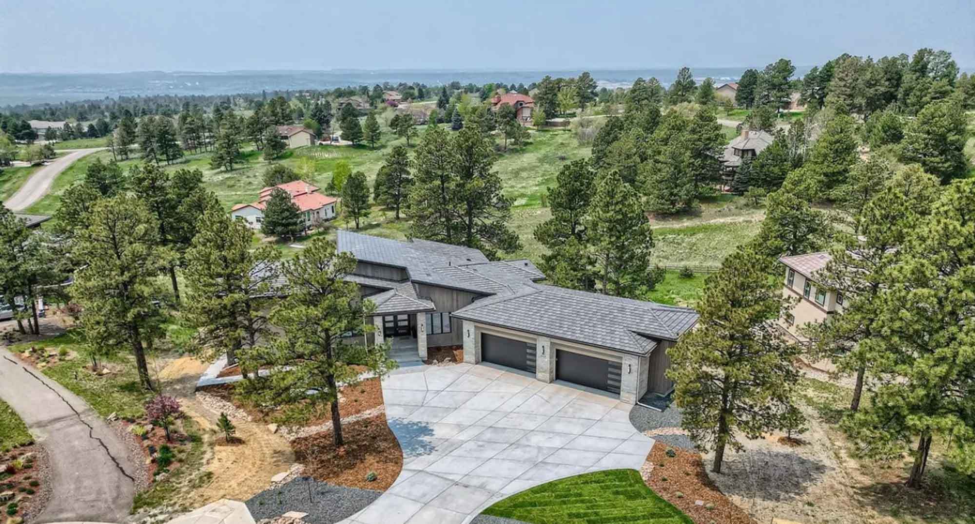 JW Luxury Homes por JW Luxury Homes en Denver Colorado